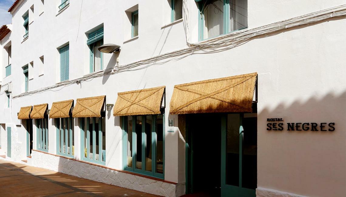 Hostal Ses Negres ベグール エクステリア 写真