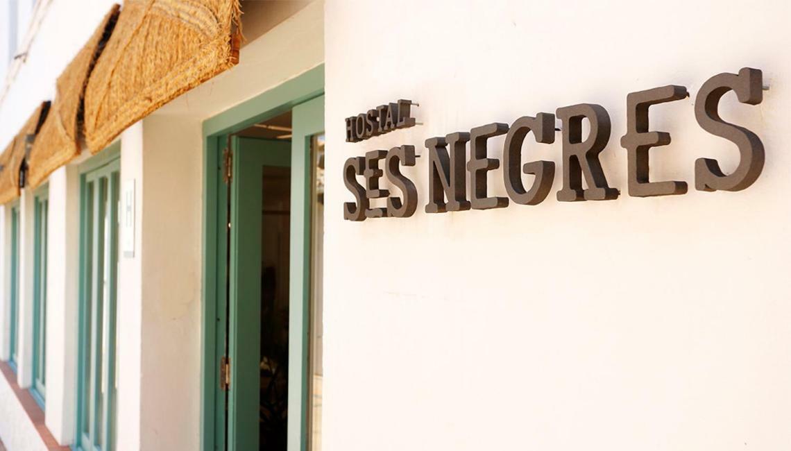Hostal Ses Negres ベグール エクステリア 写真
